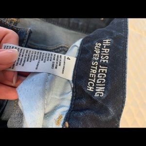 American Eagle High Rise Super Stretch Jegging